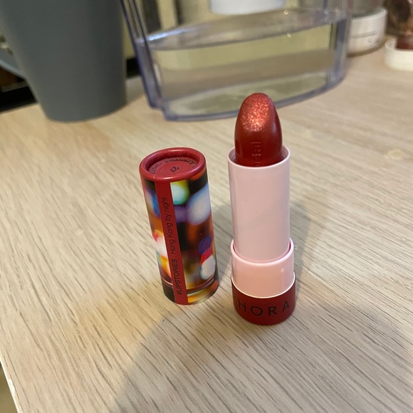 Sephora lipstories metallic red lipstick - Picture 4 of 7